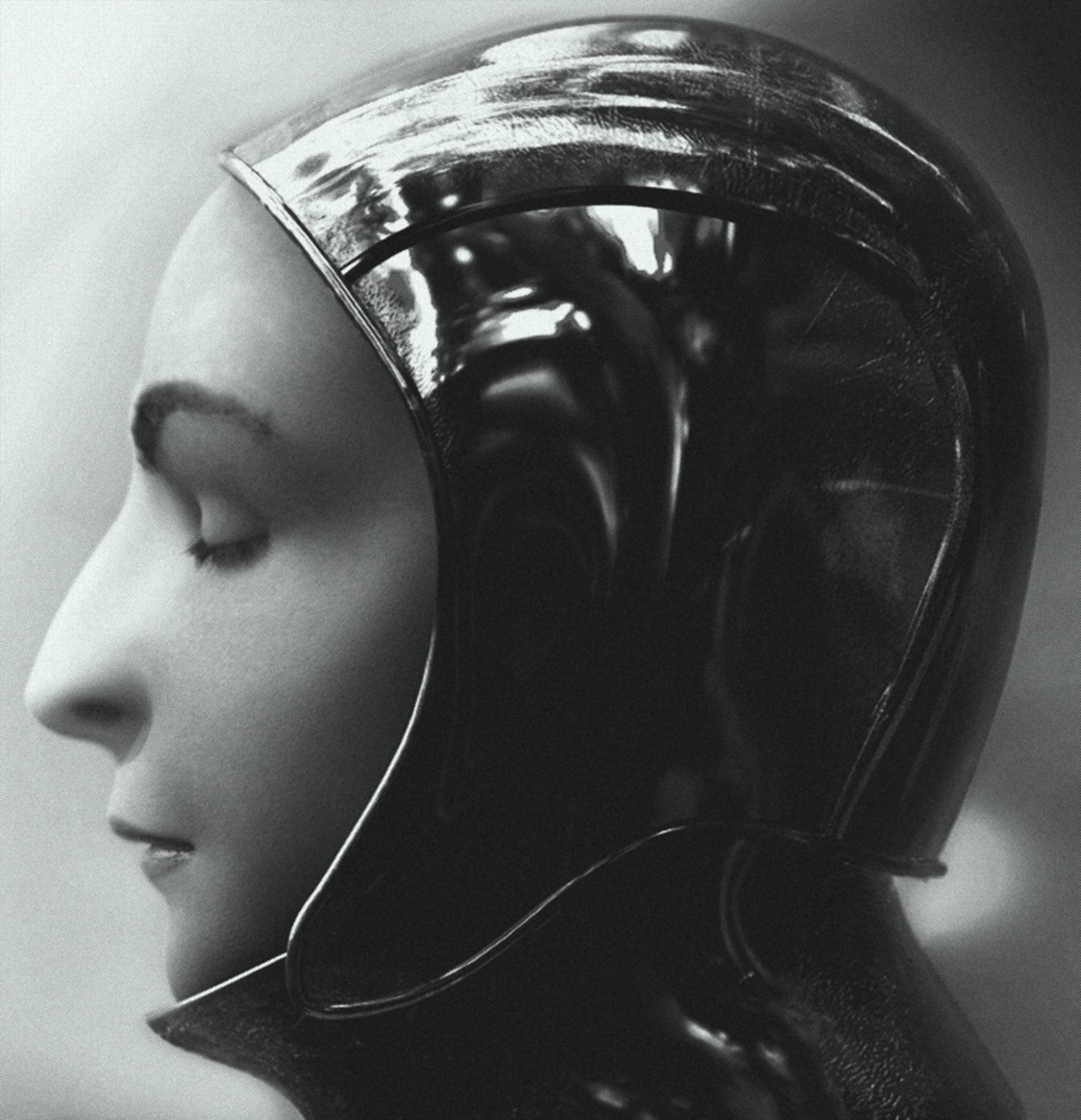 Ett svart vitt porträtt på en kvinna i profil. Kvinnan har en science fiction liknande hjälm på sig.